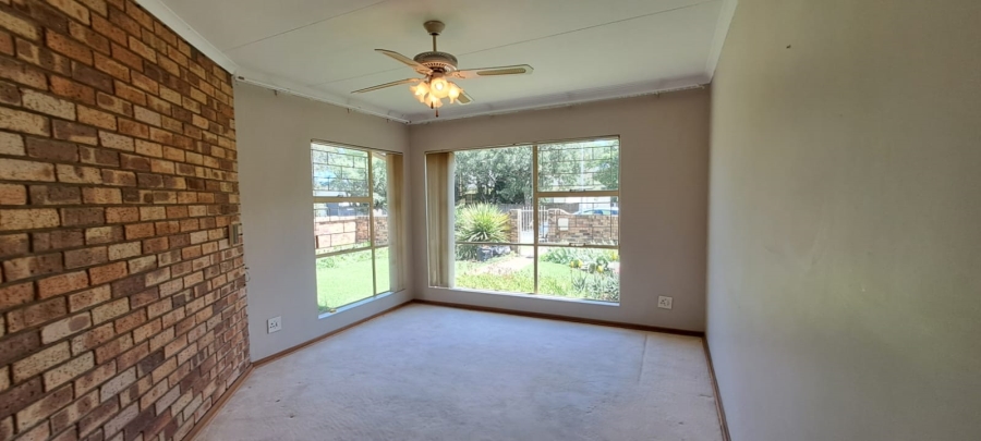 To Let 3 Bedroom Property for Rent in La Provance Free State